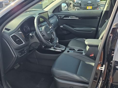 Used 2022 Kia Seltos SX w/ Sunroof Package AWD/4WD image 5
