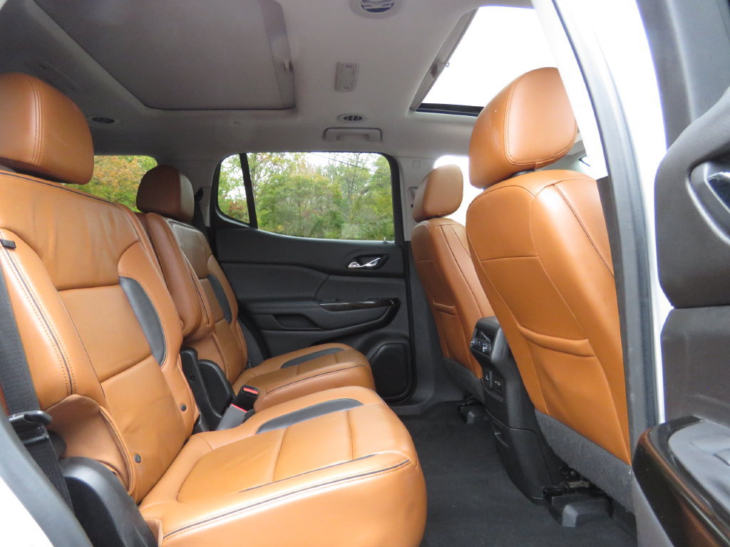 Used 2020 GMC Acadia AT4 w/ Driver Alert Package II AWD/4WD image 16