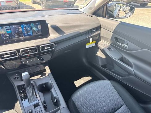 New 2027 Nissan Sentra SV w/ Floor Mat Package FWD image 17