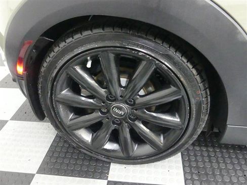 Used 2019 MINI Cooper S w/ Signature Upholstery Package image 15