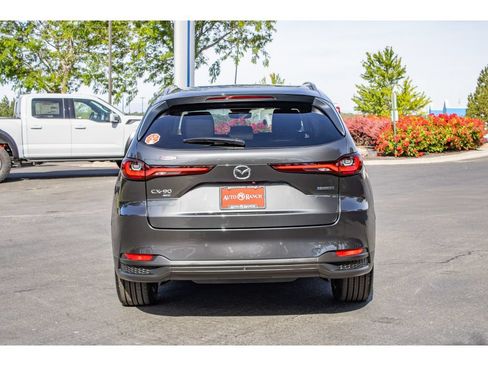 Used 2026 MAZDA CX-90 3.3 Turbo w/ Preferred Package AWD/4WD image 7