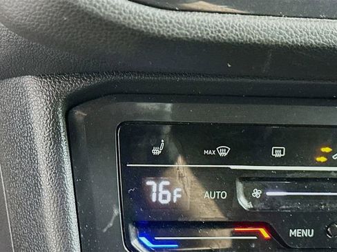 Used 2022 Volkswagen Tiguan SE R-Line image 19