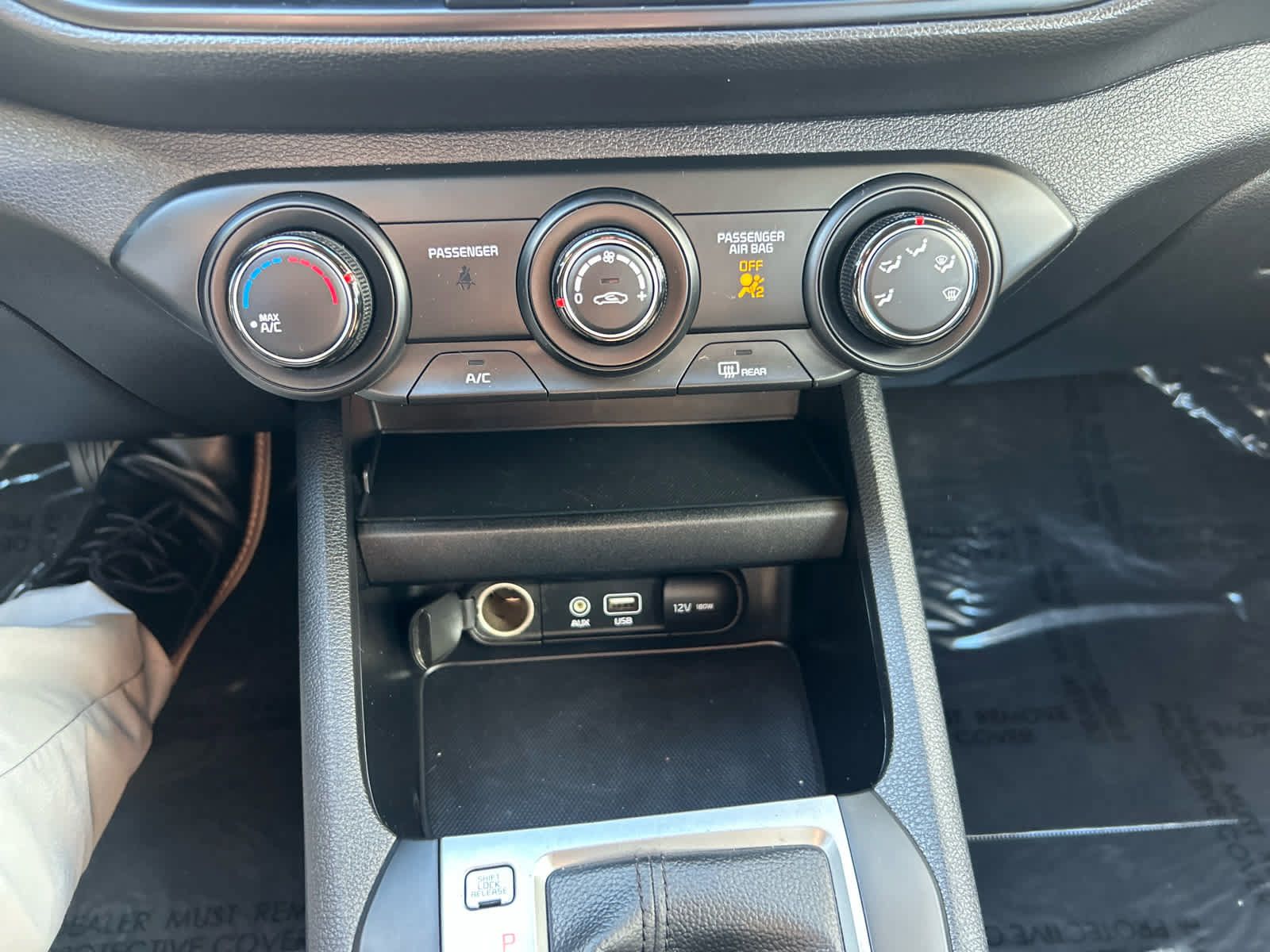 Used 2020 Kia Forte LXS FWD image 18
