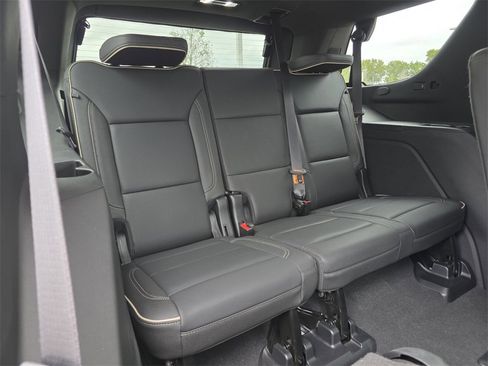 Used 2022 GMC Yukon SLT image 15