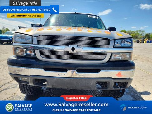 Used 2004 Chevrolet Avalanche 4x4 w/ Preferred Equipment Group image 7