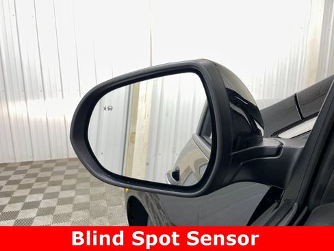 Used 2023 Buick Encore GX Select w/ Sport Touring Package image 33