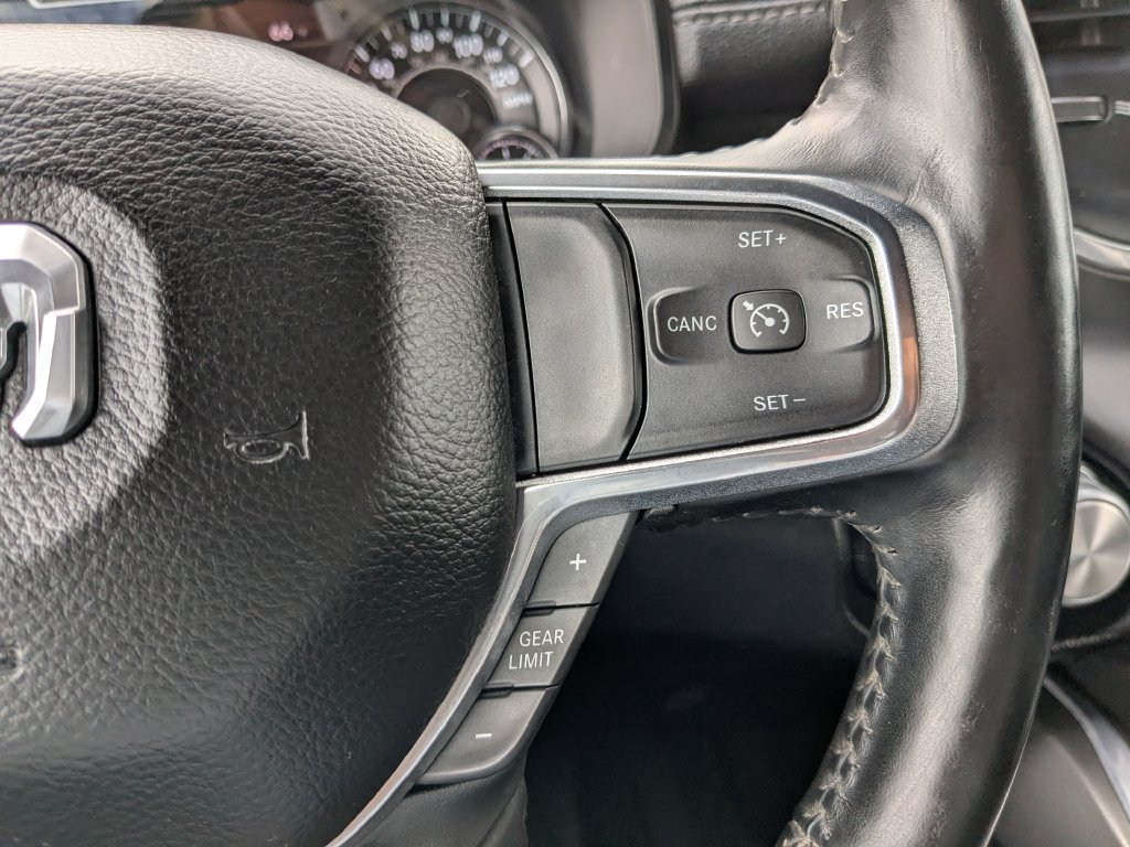 Used 2020 RAM 1500 Laramie w/ Sport Appearance Package AWD/4WD image 28