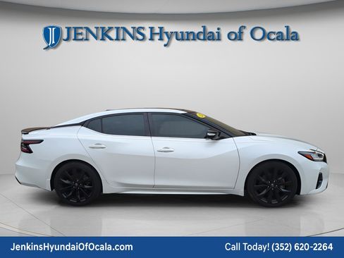 Used 2023 Nissan Maxima SR w/ Sport Mat Group image 2