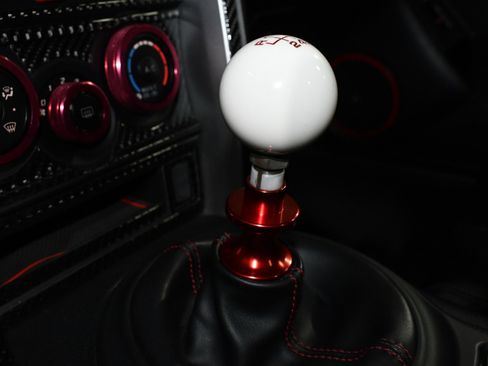 Used 2013 Scion FR-S image 37