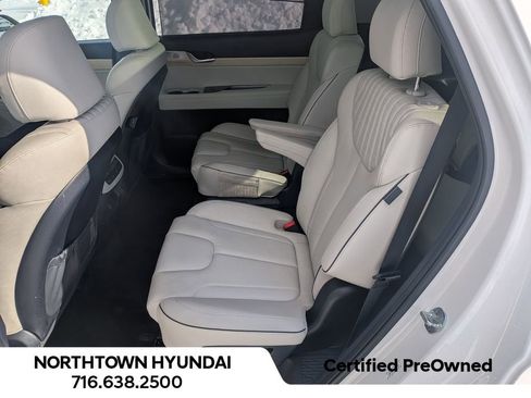 Used 2023 Hyundai Palisade Limited image 31