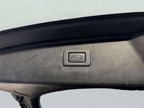 Used 2018 Subaru Outback 2.5i Limited AWD/4WD image 56