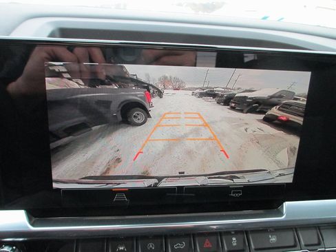 New 2026 GMC Sierra 1500 SLT w/ SLT Convenience Package image 21