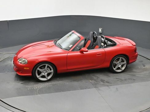 Used 2004 MAZDA MX-5 Miata MAZDASPEED image 13