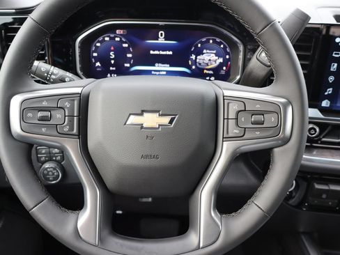 New 2026 Chevrolet Silverado 2500 LTZ w/ LTZ Convenience Package AWD/4WD image 7
