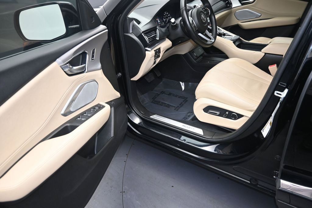 Used 2022 Acura RDX w/ Technology Package FWD image 16
