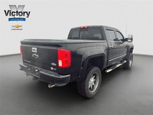 Used 2017 Chevrolet Silverado 1500 LTZ Z71 w/ LTZ Plus Package image 24