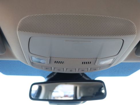 Used 2024 Ford Edge Titanium image 26