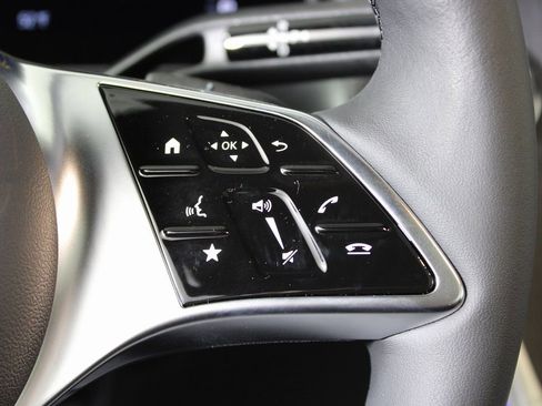Certified 2026 Mercedes-Benz GLC 300 4MATIC image 20