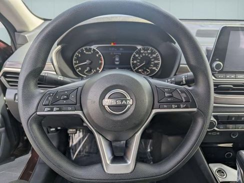 Used 2025 Jeep Compass Limited AWD/4WD image 51
