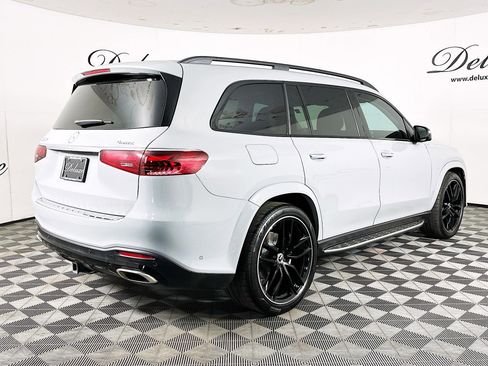 Used 2024 Mercedes-Benz GLS 580 4MATIC image 6
