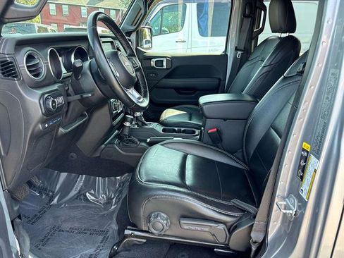 Certified 2021 Jeep Wrangler Unlimited Sahara w/ Cold Weather Group image 9