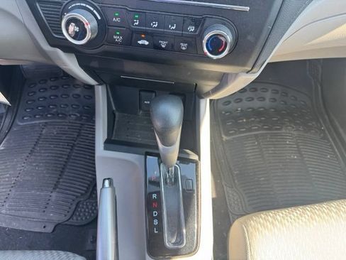 Used 2015 Honda Civic LX image 13