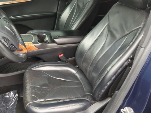 Used 2017 Lincoln MKX Reserve w/ Lincoln MKX Climate Package image 16