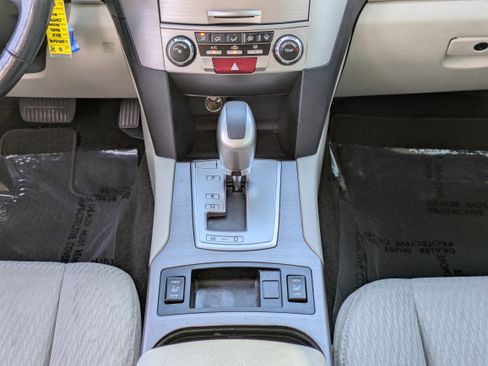 Used 2012 Subaru Outback 2.5i Premium image 19
