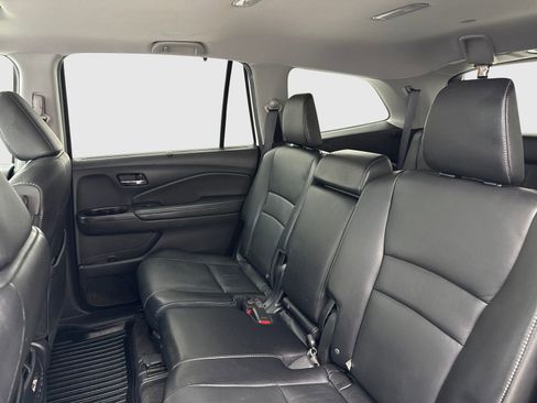 Used 2021 Honda Pilot Special Edition image 34