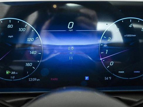 New 2026 Mercedes-Benz C 300 4MATIC Sedan image 11