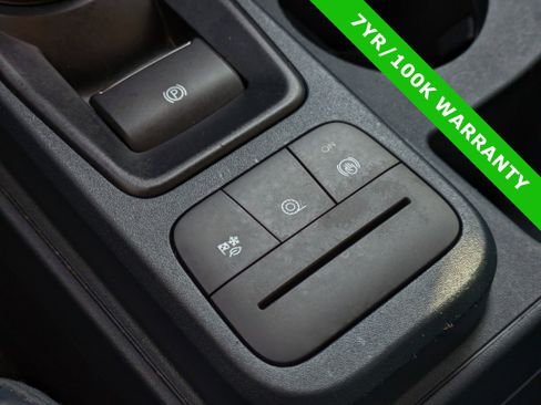 Certified 2024 Ford Maverick Lariat image 32