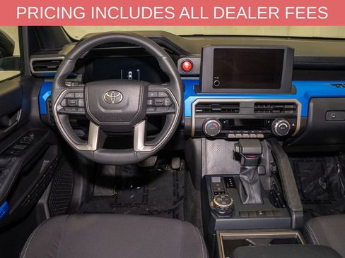 Certified 2025 Toyota Tacoma TRD Off-Road AWD/4WD image 6