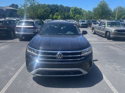 Used 2020 Volkswagen Atlas Cross Sport S image 3