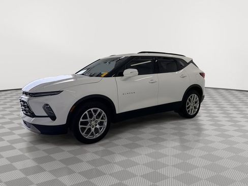 Certified 2024 Chevrolet Blazer LT FWD image 6