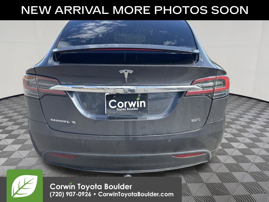 Used 2017 Tesla Model X 90D AWD/4WD image 5