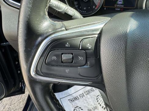 Used 2020 Buick Encore GX Select image 18