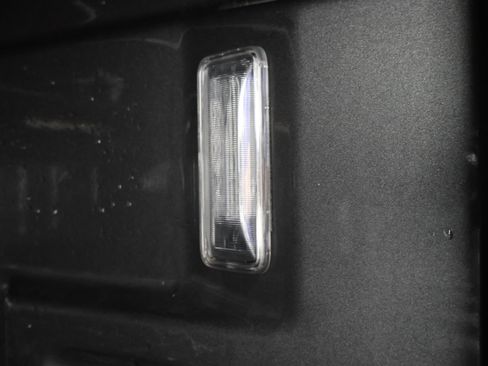 Used 2023 Jeep Gladiator Sport AWD/4WD image 30