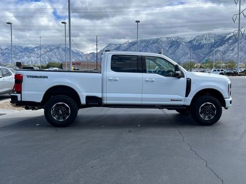 Used 2024 Ford F350 Lariat w/ Lariat Ultimate Package AWD/4WD image 8
