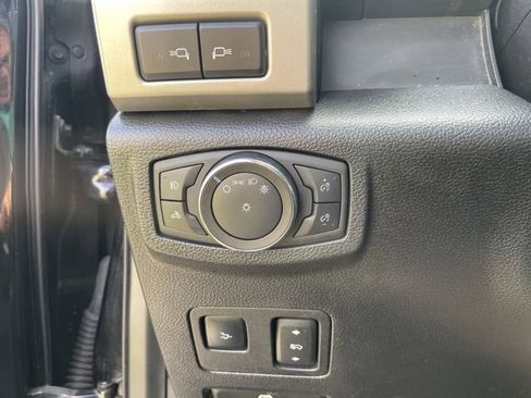 Used 2020 Ford F350 Lariat w/ Lariat Ultimate Package image 21