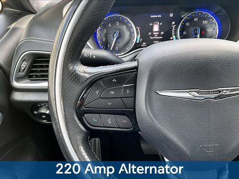 Used 2020 Chrysler Pacifica Limited w/ Advanced Safetytec Group image 12