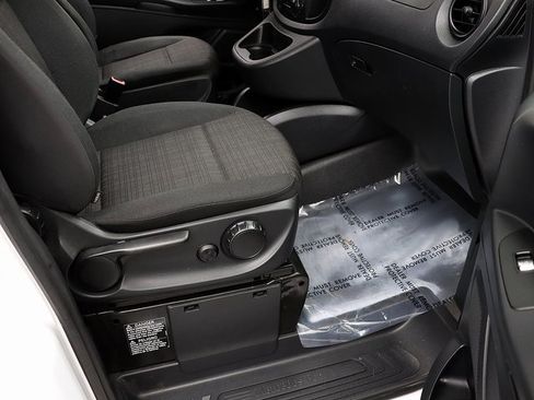 Used 2019 Mercedes-Benz Metris image 29