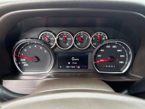Used 2020 Chevrolet Silverado 1500 LT Trail Boss AWD/4WD image 29
