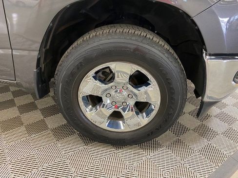 Used 2021 RAM 1500 Big Horn image 9