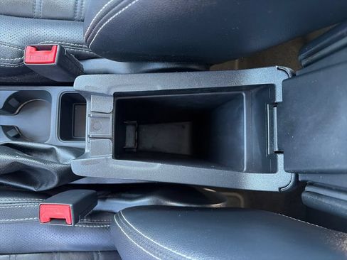 Used 2019 Ford EcoSport Titanium FWD image 27
