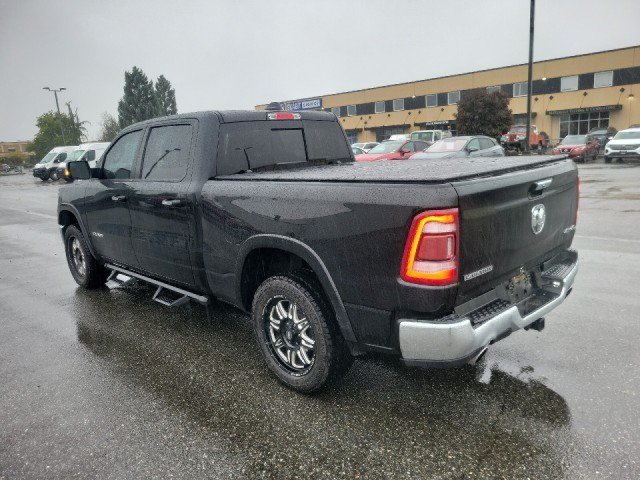 Used 2022 RAM 1500 Laramie AWD/4WD image 9