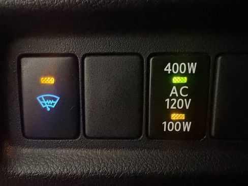 Used 2015 Toyota 4Runner SR5 Premium image 10