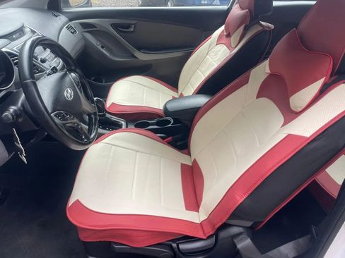 Used 2014 Hyundai Elantra FWD image 10