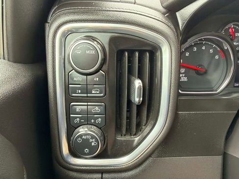 Used 2021 Chevrolet Silverado 1500 RST w/ Convenience Package II AWD/4WD image 31