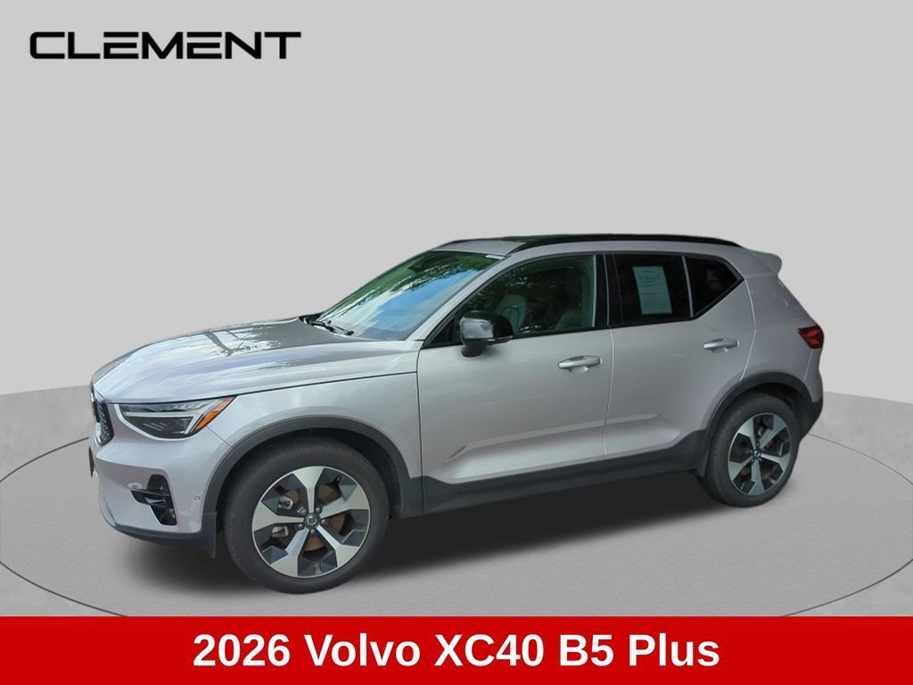 Used 2026 Volvo XC40 B5 Plus AWD/4WD image 4