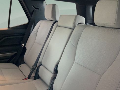 Certified 2025 Toyota 4Runner SR5 AWD/4WD image 28